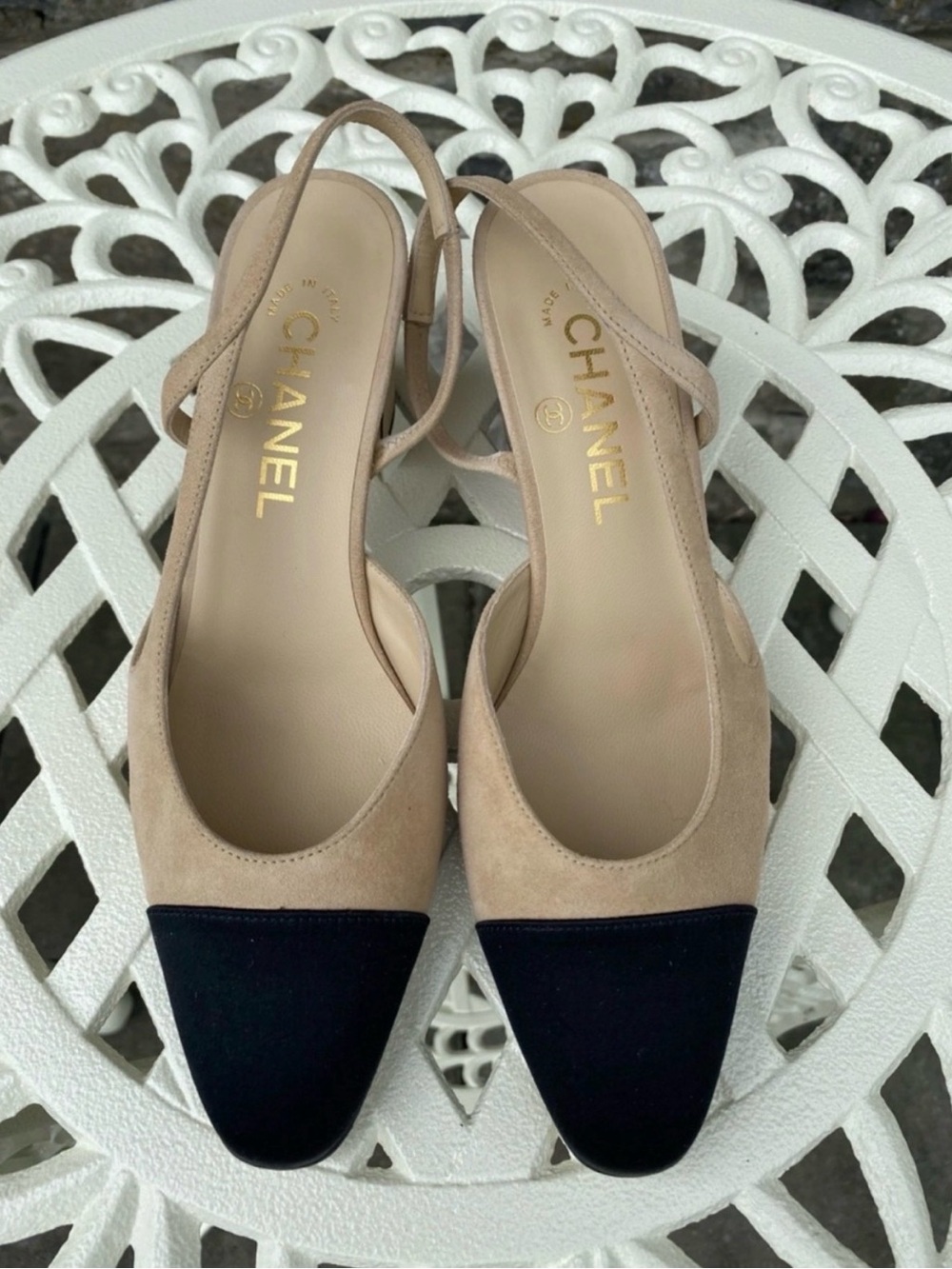 CHANEL Camel suede and Black Almond-Toe Classic Slingbacks; Size: IT 37.
